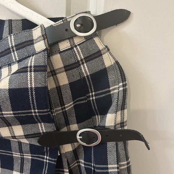 Brand new with tag Brandy Melville plaid skirt - Picture 2 of 3